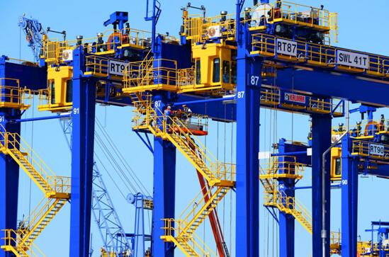 工程機(jī)械租賃 驅(qū)動現(xiàn)代經(jīng)濟(jì)發(fā)展的重要引擎